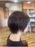ショートボブ