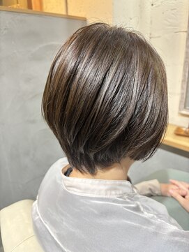 ルフトバイアンビエンテ(Luft by ambiente) 30代40代50代大人ショート