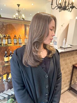 外国人風ハイライト/ミルクティーベージュ【表参道原宿美容室】