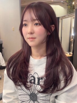 アミヘアーサプライ(AMI Hair Supply) 大人ガーリー/三宮レイヤーカット/ピンクボルドー