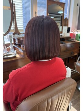 ヴィヴォペロー(vivopelo) 艶感ストレートボブ