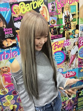 ドール(Doll) White beige