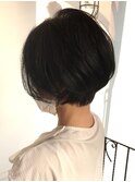 くびれショートボブ
