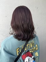 アチーブ ヘア デザイン(achieve hair design)&nbsp;暗髪マットピンクバイオレッド 外ハネ毛先ウェーブミディ