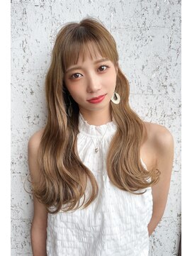マイ ビューティー メンバーシップ サロン(MAI BEAUTY membership salon) ミルクティーベージュ×ロングヘア×フルバング