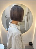 グレージュ_グレーベージュレイヤーロング黒髪前髪パーマ