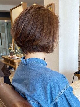 レガロヘアーデザイン(Regalo hair design) ３０代40代５０代◎脱白髪染カラーショートボブ☆