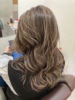 ヘアーゾーン ハチマルハチ 登戸駅前店(Hair Zone 808) ハイライトカラー