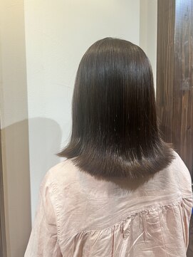 ラスターフレンズ(Luster Friends) 艶髪アッシュベージュ