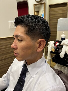 銀座マツナガ 神田店 30代40代大人オシャレローフェードゆるパン