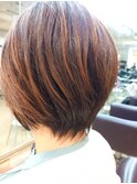 ショートボブ