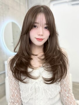 エヌアイ オモテサンドウ(ni omotesando) 大人可愛い韓国レイヤーハッシュカット/透明感オリーブベージュ