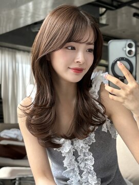 エインアンリー 明治神宮前(AIN.ANLY.) 韓国ヘア顔周りレイヤー青髪似合わせカット20代30代