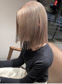 【切りっぱなし×ブリーチ】レイヤーカット・白髪染めも人気