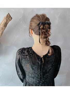 クラシカ(classika) お呼ばれヘアアレンジ