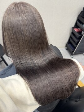 パロ(PALO) グレージュ/ブリーチ/レイヤー