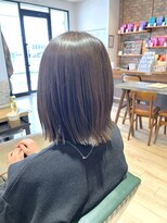 サラ(sarah)&nbsp;切りっぱなしボブ/ナチュラルグレージュ