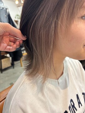 ユートラクト 守口竜田通り店(U-tract) ミルクティーベージュ×フェイスフレーミング