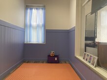 リトルアプリーレ(little APRIRE)の雰囲気（キッズルーム完備 シッター在籍（平日のみ）土・日・祝日除く）