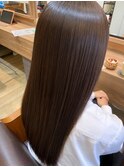 高校生にも大人気♪極艶酸性ストレート！