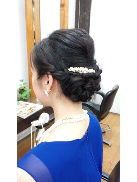 ベル(BELL) あみこみアップ【桜新町用賀BELL】