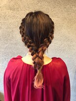 ブリッル(BRIL) 【BRIL】　ヘアアレンジ