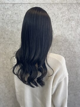 ガーディナ(Gardina) ネイビーブルー/Gardina 篠原 芳【和田町・二俣川・天王町】