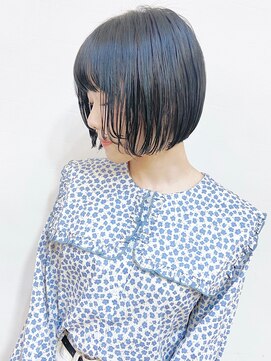 モリオフロムロンドン 松戸店(Morio from London) 【松戸　ムラマツ】ショートボブ ブルーブラック前髪あり