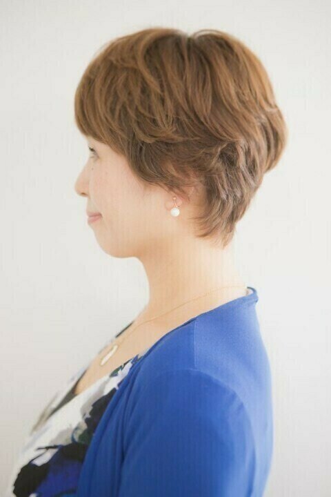 ホットペッパービューティー　ヘアカタログ　2023 Amazon.co.jp: ホットペッパービューティーヘアコレクション