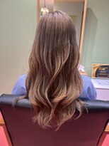 エマ(emma) 韓国巻き×ミルクティー×グレージュ