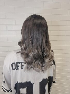 ブランシスヘアー(Bulansis Hair) エクステ外してグラデーションカラー！