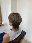 白髪ぼかしハイライトくびれミディアム