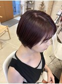 カシスブラウンくびれショートボブニュアンスカラー艶カラー