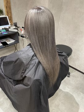 サニー 渋谷(SUNNY) バレイヤージュ、ハイライト、レイヤーロング、グレーベージュ