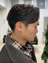 アントバイフィフス 秋田(unt by fifth)&nbsp;秋田メンズパーマ波巻きスパイラルパーマセンターパートフェード