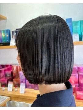 ベルタバイメルク(belta by merc.) ぱつっとボブ1.29似合わせカット