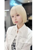 ミモザワークス ヘアアレンジ&nbsp;大人ボブ切りっぱなしボブレイヤーボブ外ハネボブくびれボブ