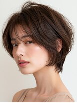 ビフィーノ リルネ(Bifino Rilune) 40代 手ぐしで決まる丸みベリーショート