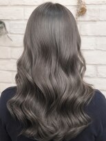 ルノヘアー(Lunohair)&nbsp;透明感グレージュ×小顔レイヤーカット20代30代