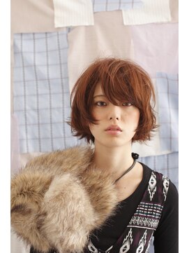 ブーケ(BOUQUET) 毛先に動きをだしたボブ。アプリコットブラウンでツヤを。