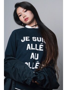 ディシェーレアスト(die-Schere Ast) 【die Schere Ast 上大岡】 カジュアル×スポンテニアス