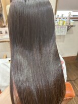 ル コワン ククー(Le coin coucou) 酸性ストレート