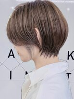 ハルキミナトジャパン 神戸(HARUKI MINATO japan)&nbsp;《林耕平》カジュアルショート×インナーカラー×グレーベージュ