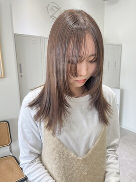 ジーナ 福岡天神(Zina) ぷっつりレイヤーカット【zina福男天神】