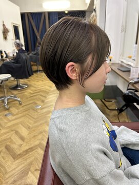 ハロー(...Hello) コンパクトショート ハンサムショート