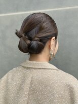 バイオレット 横浜店(Violet)&nbsp;タイトツインシニヨンアレンジ(TO-34)