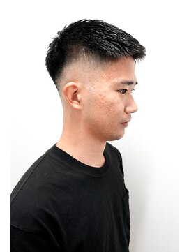 ヨファ ヘアー 芦屋店(YOFA hair) メンズカットスキンフェードベリーショートアッシュブラック1006