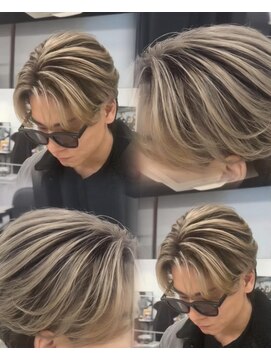 ピア ヤクイン(Pia Yakuin) 圧倒的立体感バレイヤージュ