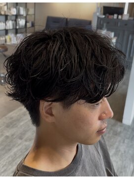 クレヨン ケース(Crayon case) メンズ ニュアンスパーマ ツーブロック韓国マッシュ