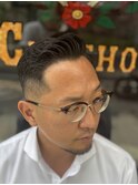 スキンフェードツーブロック刈り上げジェットモヒカンマンバン